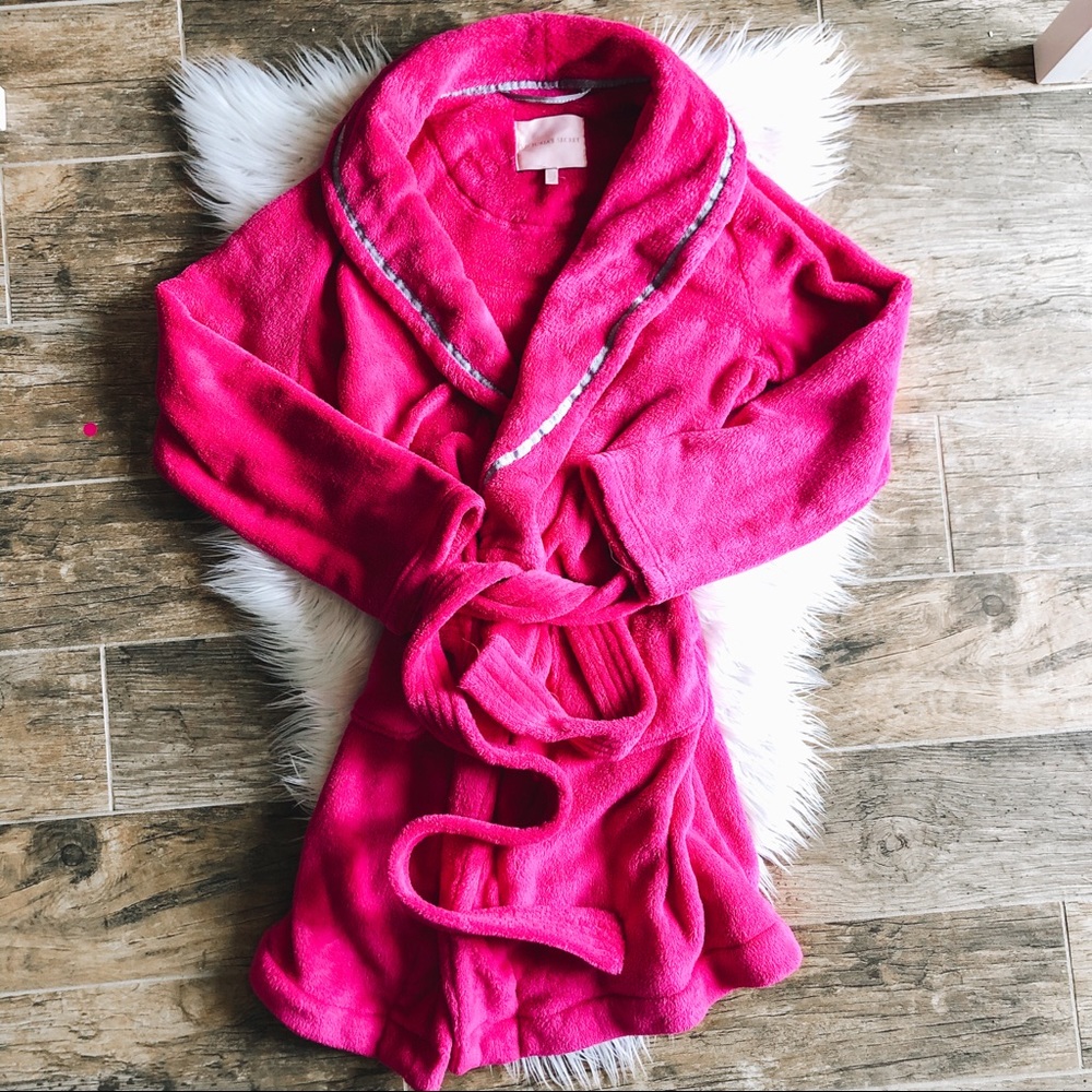 VS | long short cozy robe in hot pink 💖